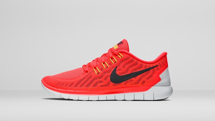 Cholewkę w modelu Nike Free 5.0 jest bezszwowa /materiały prasowe