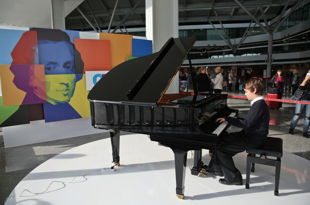 Chopin Music Spot - strefa promująca muzykę fortepianową na Lotnisku Chopina. /Rafał Guz /PAP