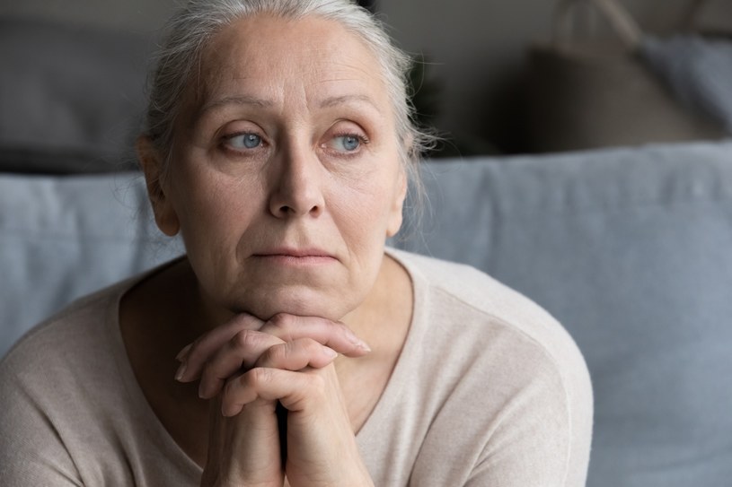 Choroba Alzheimera na początku może być mylona z depresją /123RF/PICSEL