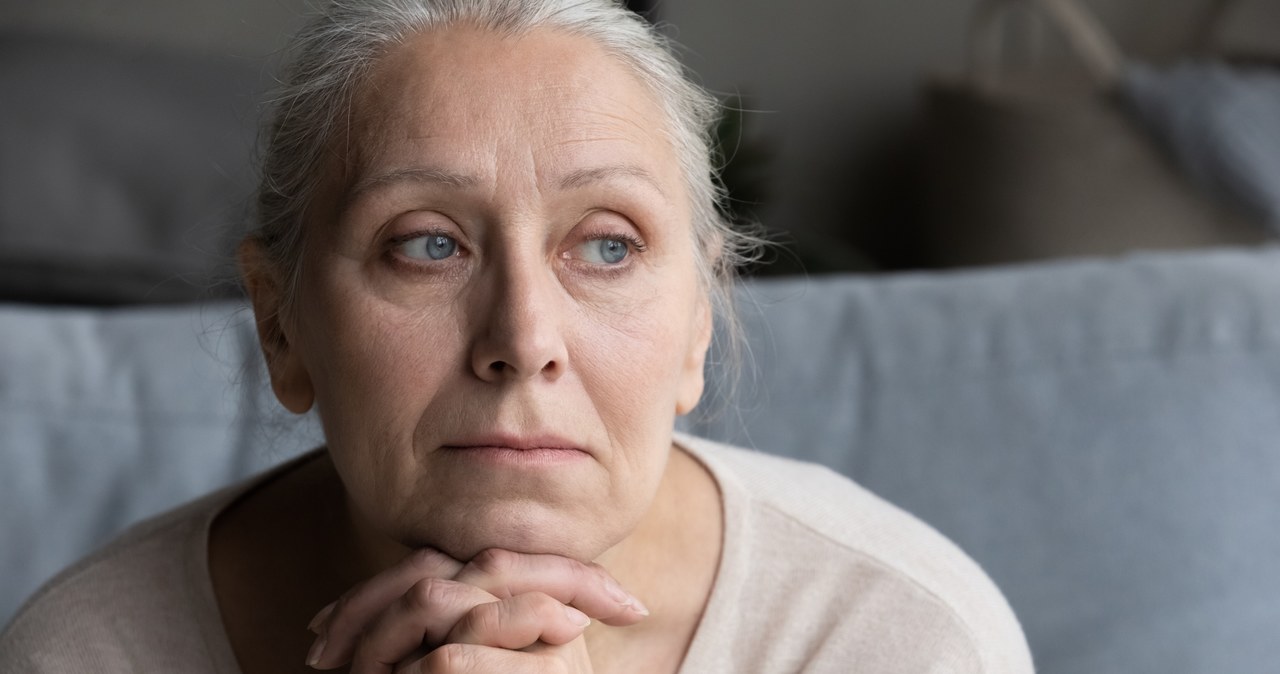 Choroba Alzheimera na początku może być mylona z depresją /123RF/PICSEL