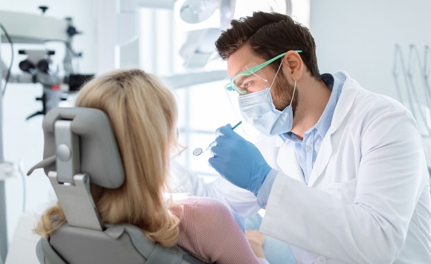 Choroba lub ból zęba w czasie świąt. Gdzie szukać pomocy medycznej? Poradnik RMF FM