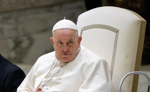 Chory papież Franciszek spotkał się z wiernymi