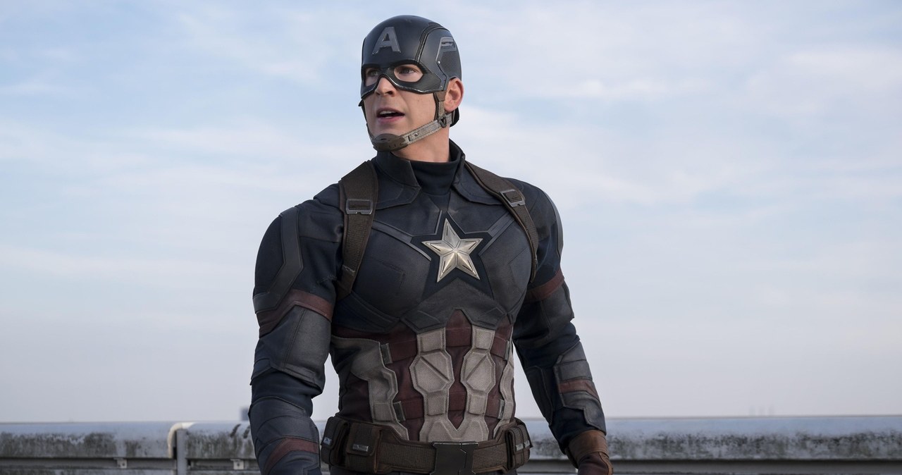 Chris Evans jako Kapitan Ameryka /materiały prasowe