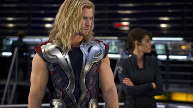 Chris Hemsworth po roli w "Thorze" może przebierać w propozycjach /materiały prasowe
