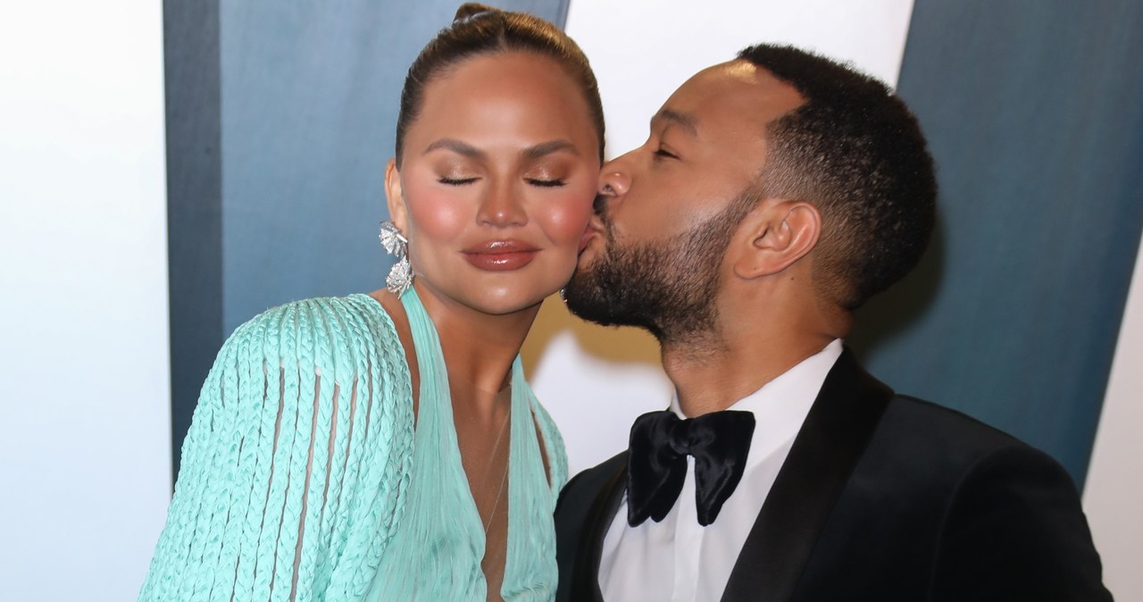 Chrissy Teigen i John Legend /TONI ANNE BARSON /Getty Images