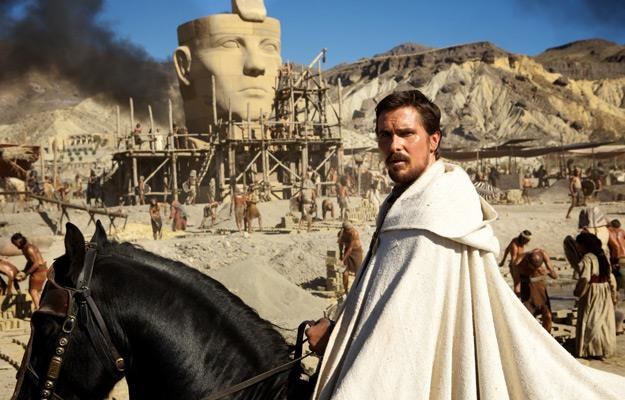 Christian Bale w filmie "Exodus: Bogowie i królowie" /materiały prasowe