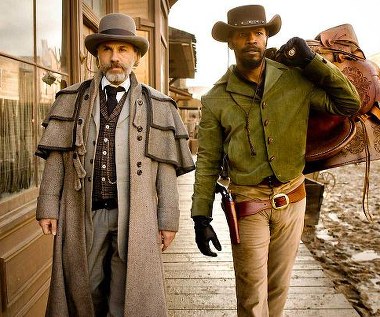 Christoph Waltz i Jamie Foxx w scenie z filmu "Django"