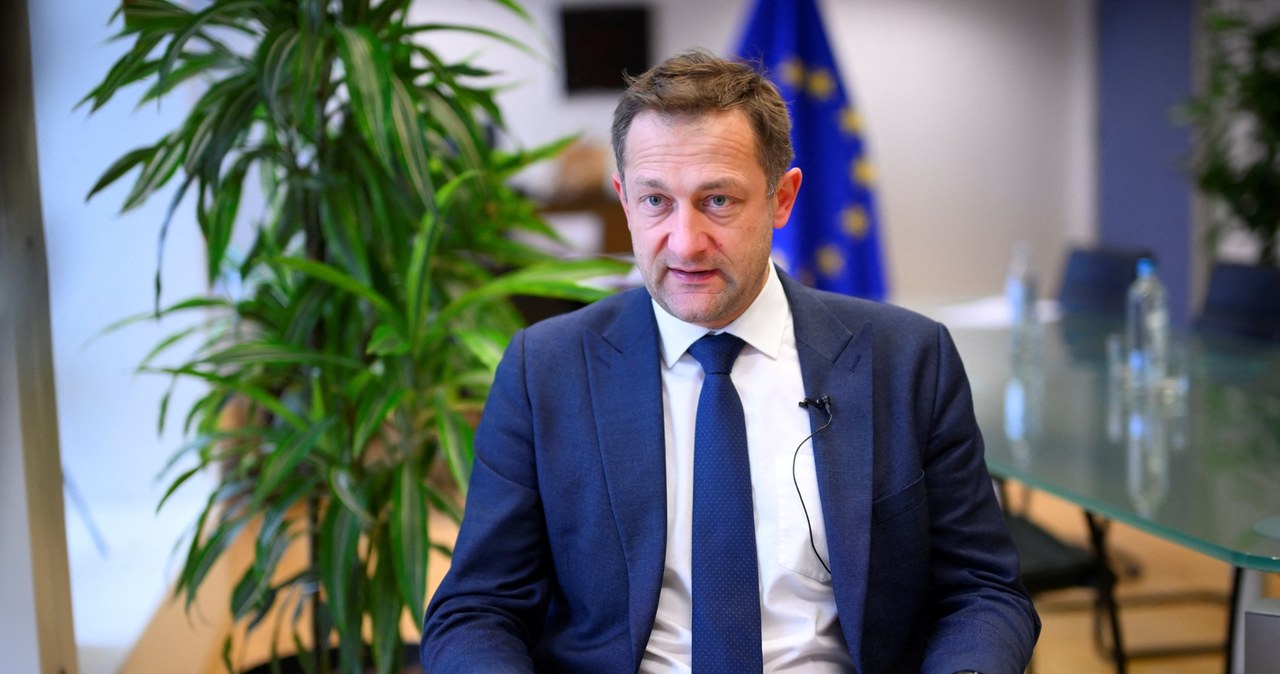 Christophe Hansen,unijny komisarz ds. rolnictwa zapewnia, że po 5 czerwca powrócimy do starych zasad wolnego handlu z Ukrainą /JOHN THYS /AFP