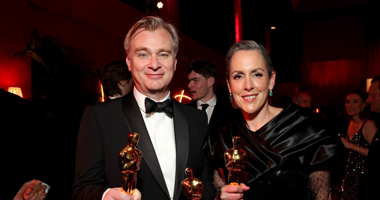 Christopher Nolan i Emma Thomas z Oscarami za "Oppenheimera" /Kevin Mazur/VF24 / Contributor /Getty Images