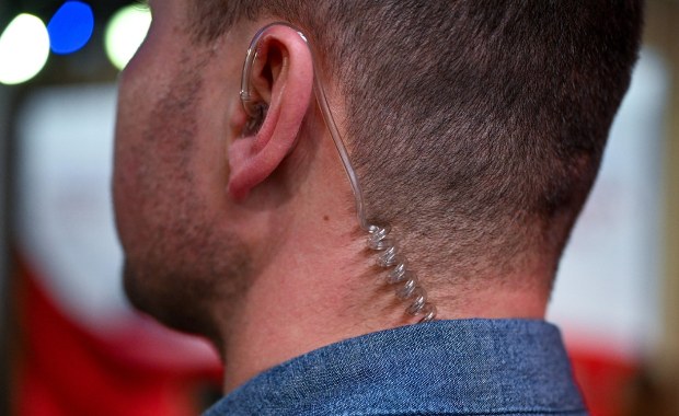 Chronił czołowych polityków, mówił o "łamaniu nóg" dziennikarzowi. SOP reaguje