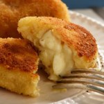 Chrupiące kotleciki ziemniaczane ze specjalną wkładką. Nawet dzieci poproszą o dokładkę