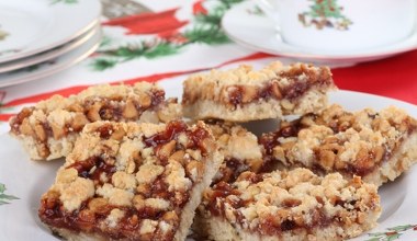 Chrupiące, maślane, pełne orzechów. Zrób od razu więcej, każdy chce dokładkę