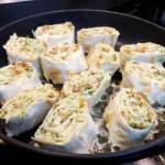 przyjęcie Chrupiące z zewnątrz, soczyste w środku. Roladki na ciepło z przepysznym farszem