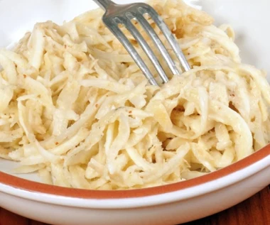 Chrupie aż miło, ma zestaw witamin na odporność. Wspiera też trawienie, oczyszcza organizm i dba o serce