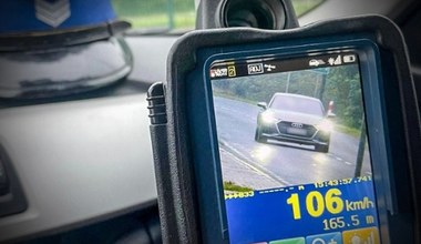 Chwila zapomnienia kierowcy Audi. Kara była bardzo sroga