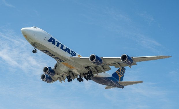 Chwile grozy. Boeing stanął w płomieniach [WIDEO]