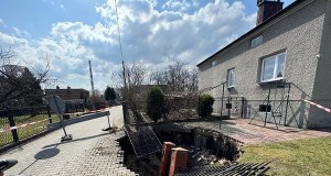 Chwile grozy na Śląsku. Przy domu zapadła się ziemia