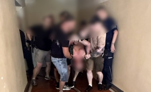 Chwile grozy w centrum Wrocławia. 47-latek groził wysadzeniem budynku