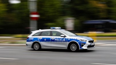 Chwile grozy w Opolu. Uderzył w budynek stacji paliw i uciekł. Trwa obława