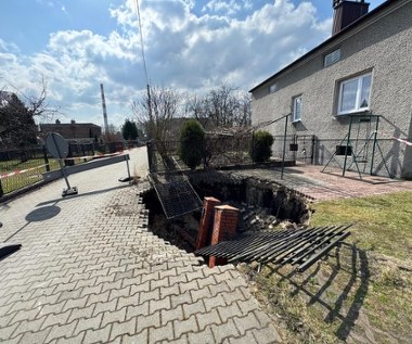 Chwile grozy w Śląskiem. Przy domu zapadła się ziemia