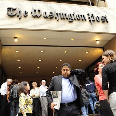Chylenie się amerykańskiej prasy ku upadkowi ściśle wiąże się z kryzysem /AFP