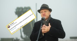 Ciąg dalszy "popisu" ambasadora USA. Przelogował się na prywatne konto...