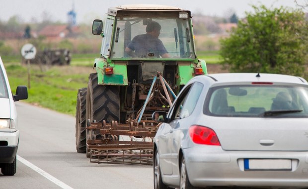 ​Ciągnik przygniótł mężczyznę. 54-latek zginął