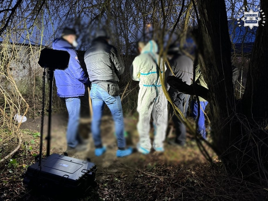 Ciało 65-latka było ukryte w jednej z dzielnic Krapkowic /Policja