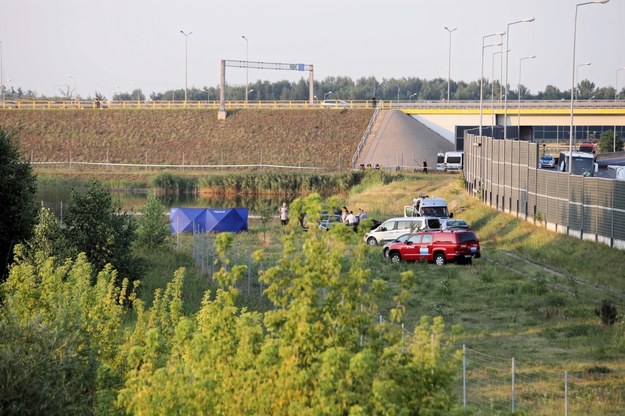 Ciało dziecka znaleziono w okolicy autostrady A2 między stolicą a Grodziskiem Mazowieckim / 	Leszek Szymański    /PAP