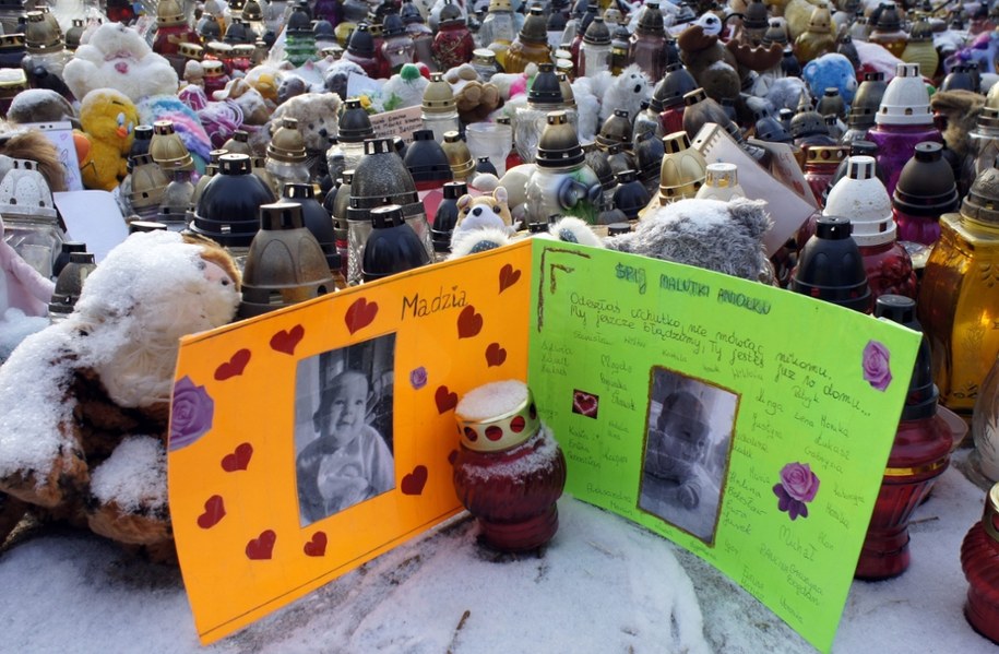 Ciało Madzi znaleziono w zrujnowanym budynku w kompleksie parkowym przy ul. Żeromskiego, przy torach kolejowych za halą Miejskiego Ośrodka Sportu i Rekreacji w Sosnowcu. Zdjęcie archiwalne z 06.02.2012 /Andrzej  Grygiel /PAP