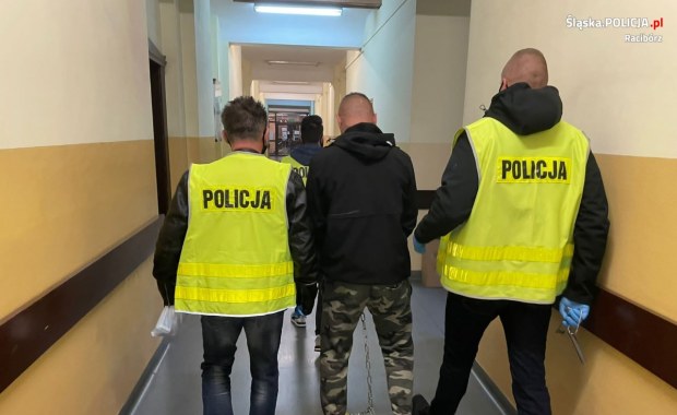 Ciało odnaleziono pod Raciborzem. Dwie osoby usłyszały zarzuty