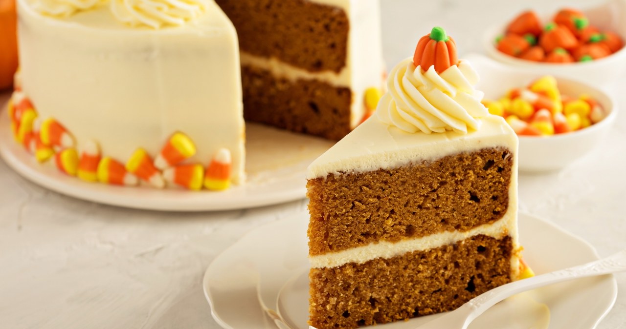 Ciasto marchewkowe na oleju /123RF/PICSEL