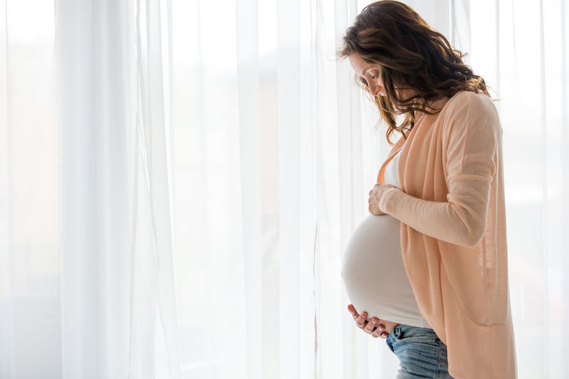 Ciąża to wyjątkowy stan w życiu każdej kobiety /123RF/PICSEL