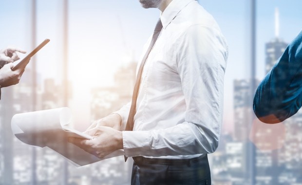 Ciche okazje w przetargach lokalnych – jak nie przegapić zleceń w swojej okolicy?