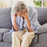 Ciche zapowiedzi poważnej choroby. Tak zaczyna się parkinson, choć objawy są mylące 