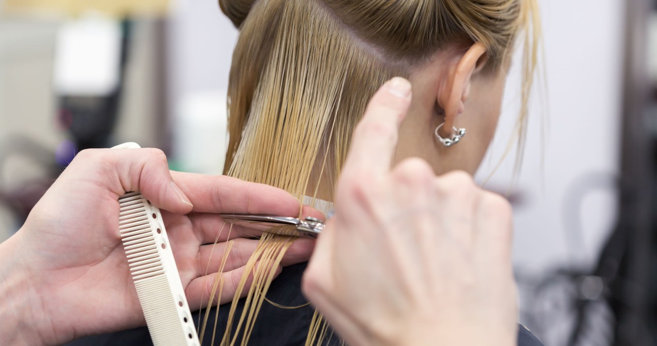 Cięcie idealne dla cienkich włosów. Zyskają objętość i wyjątkową lekkość /123RF/PICSEL