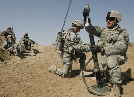 Ciekawe, jaka broń znajduje się w arsenale współczesnej US Army? /AFP