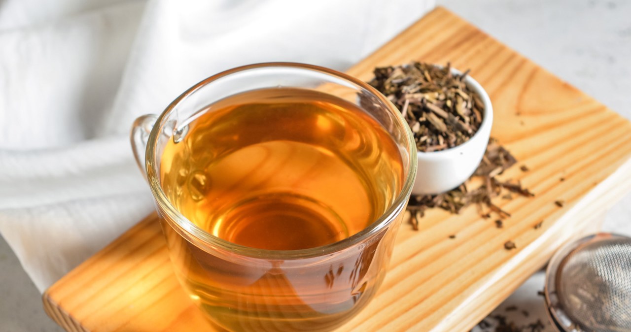 Ciekawym napojem o prozdrowotnym działaniu jest hojicha /serezniy /123RF/PICSEL