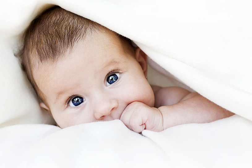 Ciemieniucha najczęściej objawia się u niemowlaków /123RF/PICSEL