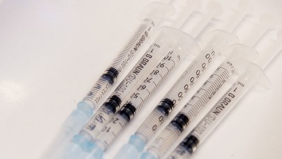 Ciemna strona szczepień w Izraelu. Palestyńczycy bez dostępu do programu