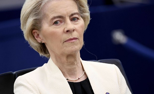 Ciemne chmury nad von der Leyen. Ponad połowa Europejczyków chce jej dymisji
