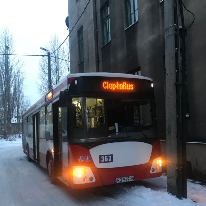Ciepłobus na ulicach Sosnowca /Marcin Buczek /RMF FM