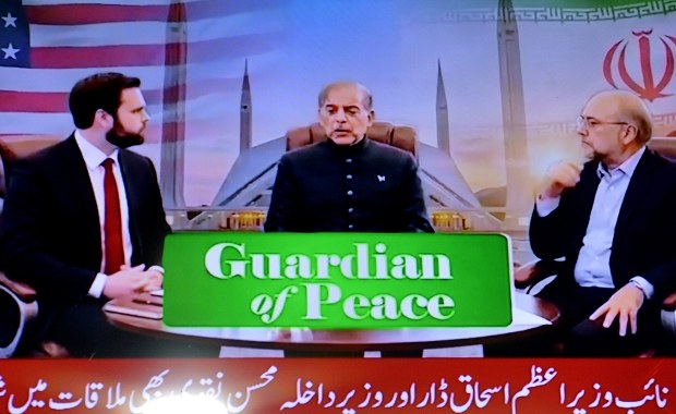 Cieśnina rozbieżności. W Islamabadzie Amerykanie rozmawiają z Irańczykami