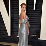 Ciężarna Rosie Huntington-Whiteley pochwaliła się brzuszkiem!