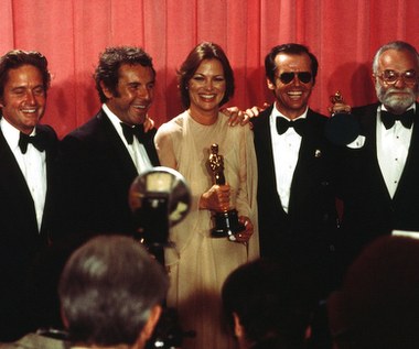 Ciężka praca opłaciła się. Film został doceniony przez krytyków i widownię. Oprócz wspomnianego Oscara dla Fletcher, "Lot..." wyróżniony został również Oscarem za najlepszy film, najlepszą reżyserię, najlepszego aktora pierwszoplanowego i najlepszy scenariusz adoptowany.