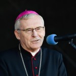"Ciężka wina moralna". Biskup ostrzega przed działalnością ks. Galusa
