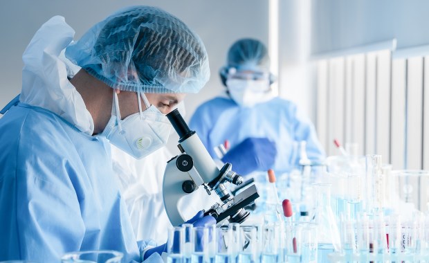 Ciężki przebieg Covid-19. Badaczka: Opracowaliśmy test identyfikujący narażonych pacjentów