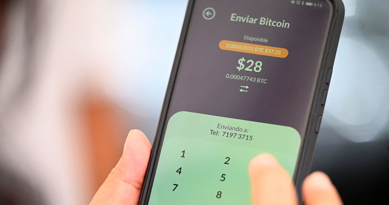 Cios w bitcoina /AFP