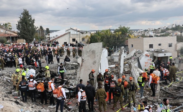 Cios w Izrael. Są zabici po ataku rakietowym Iranu