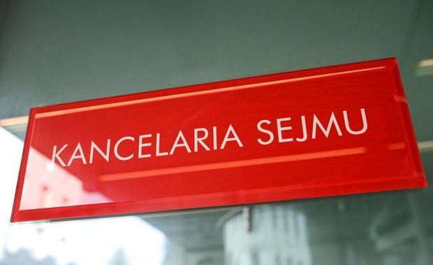 CIS: Kancelaria Sejmu ma związane ręce ws. publikacji list poparcia do KRS